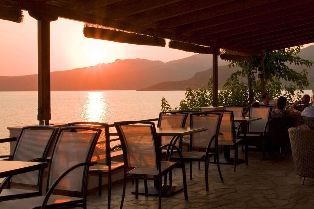 Anniska Hotel Kardhamili Ngoại thất bức ảnh